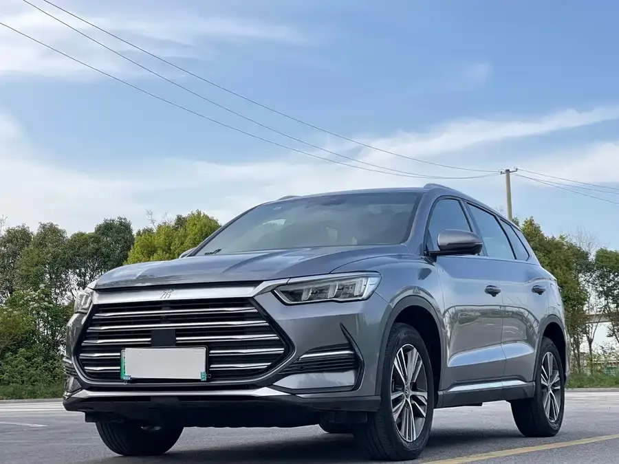 BYD Song Pro New Energy Song Pro New Energy 2022 DM-i 51km Premium Edition 2022 — фото 1, купить с доставкой в Москву