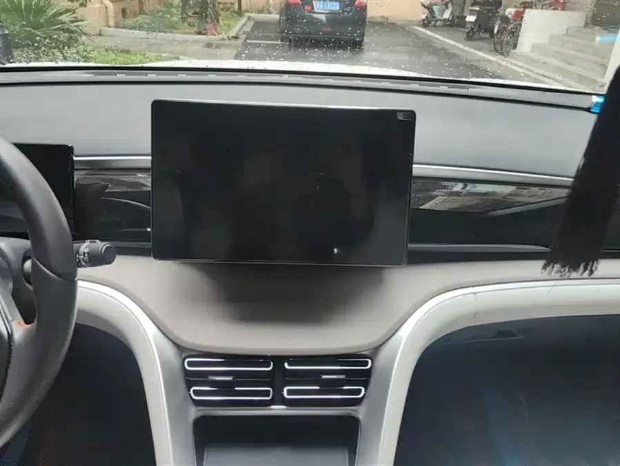 BYD Song Pro New Energy Song Pro New Energy 2023 Champion Edition DM-i 71KM Beyond Edition 2024 — миниатюра 4