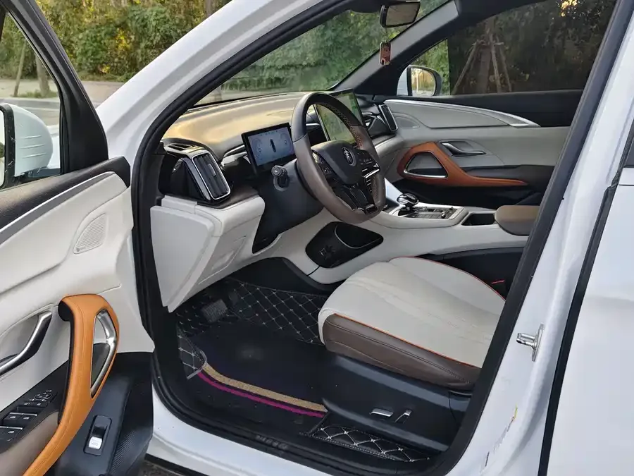 BYD Song Pro New Energy Song Pro New Energy 2022 DM-i 110km Flagship Model 2023 — миниатюра 3