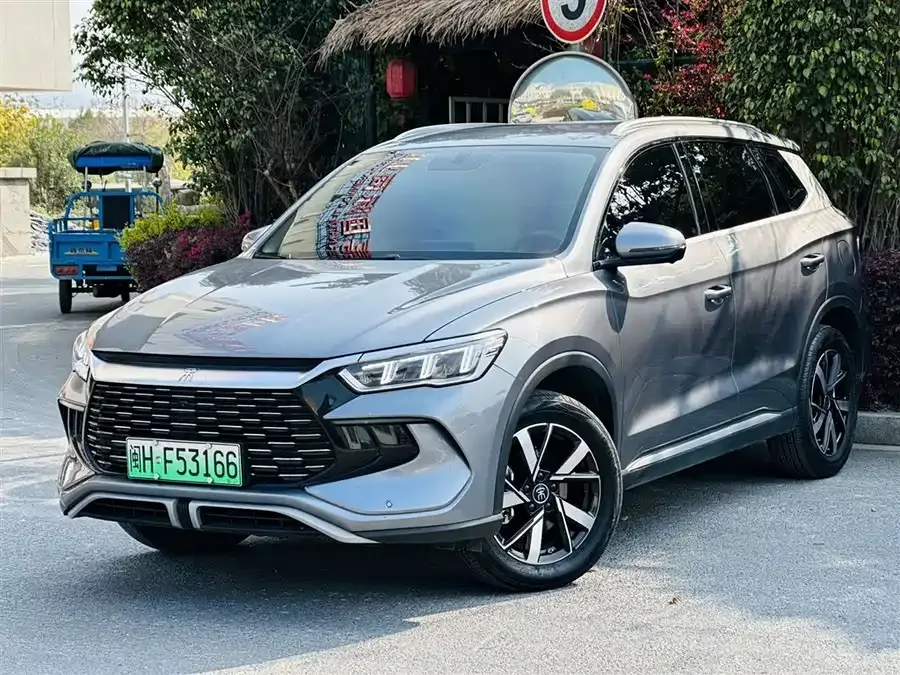 BYD Song Pro New Energy Song Pro New Energy 2024 Honor Edition DM-i 71KM Pilot Edition 2024 — фото 1, купить с доставкой в Москву