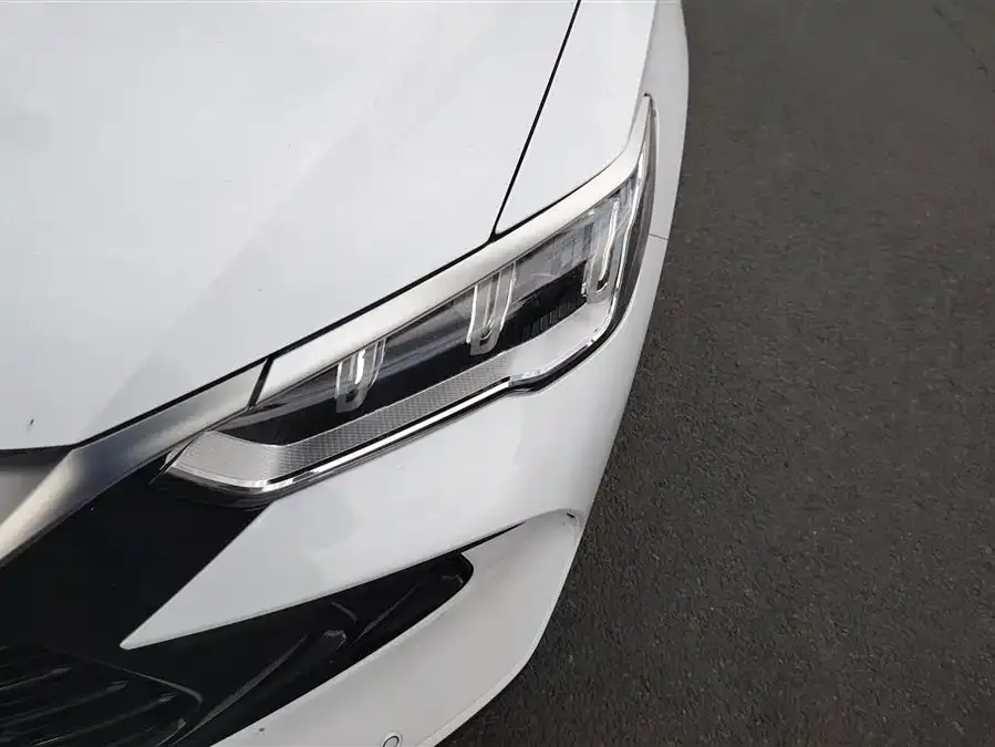 BYD Song Pro New Energy Song Pro New Energy 2024 Honor Edition DM-i 71KM Pilot Edition 2024 — миниатюра 2