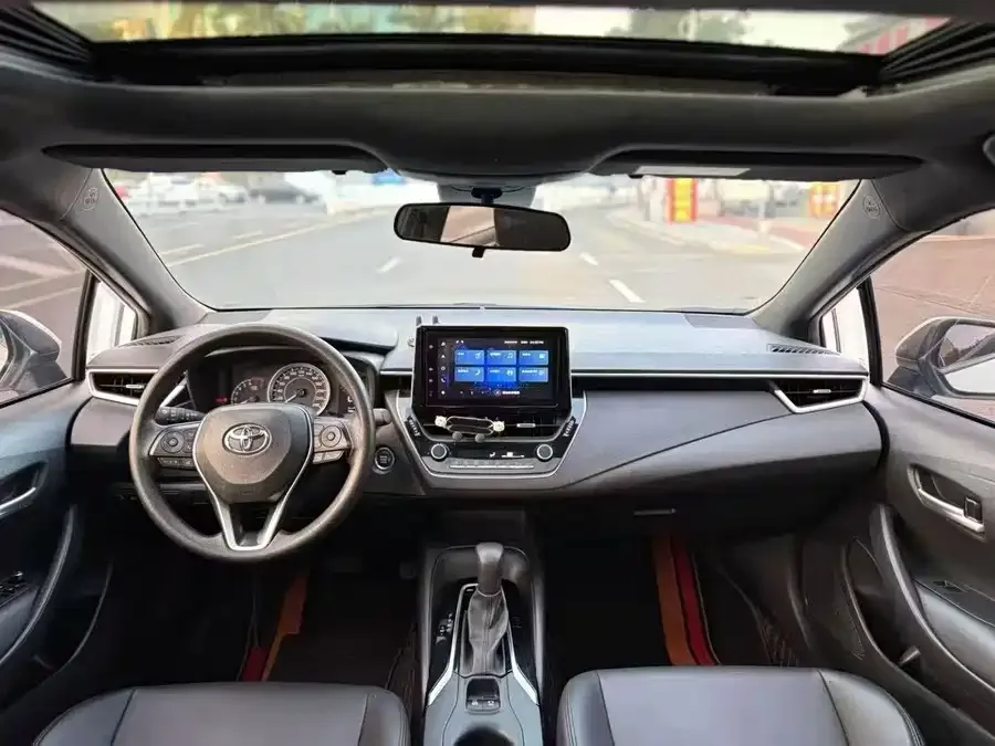 Toyota Levin Corolla 2024 185T CVT Luxury Edition 2024 — миниатюра 3