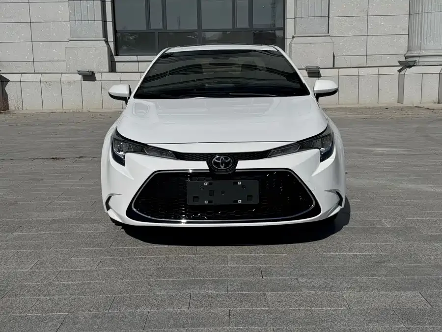 Toyota Levin 2022 Lelink 185T CVT Luxury Edition 2022 — фото 1, купить с доставкой в Москву