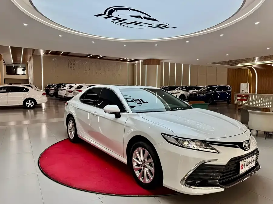 Toyota Camry Camry 2023 2.0GVP Leading Edition 2024 — миниатюра 3