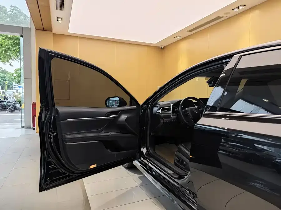 Toyota Camry Camry 2022 2.0S Cavalier Edition 2022 — миниатюра 4