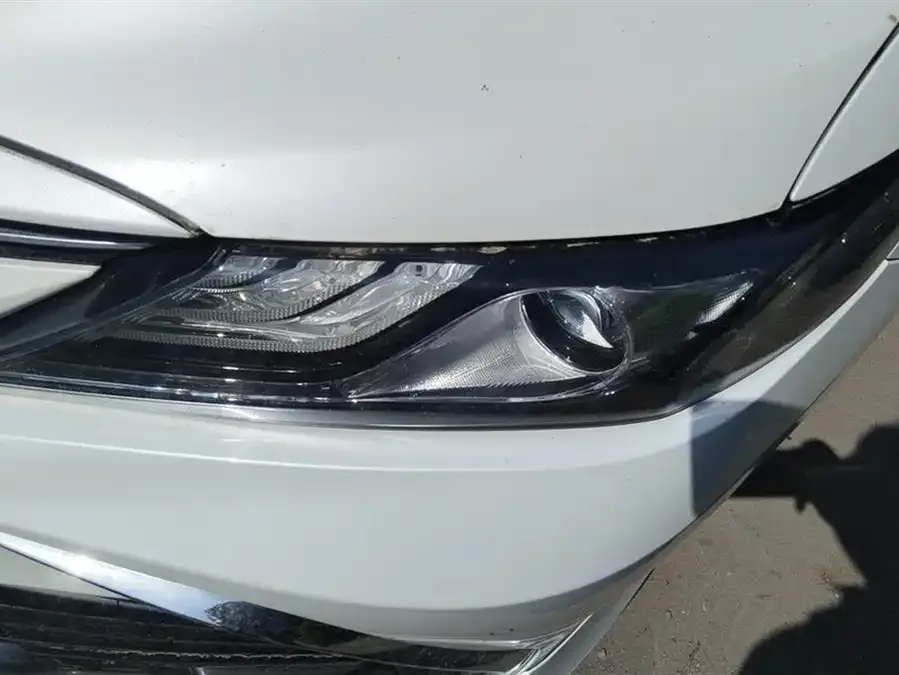 Toyota Camry Camry 2021 2.0G Deluxe Edition 2022 — миниатюра 2