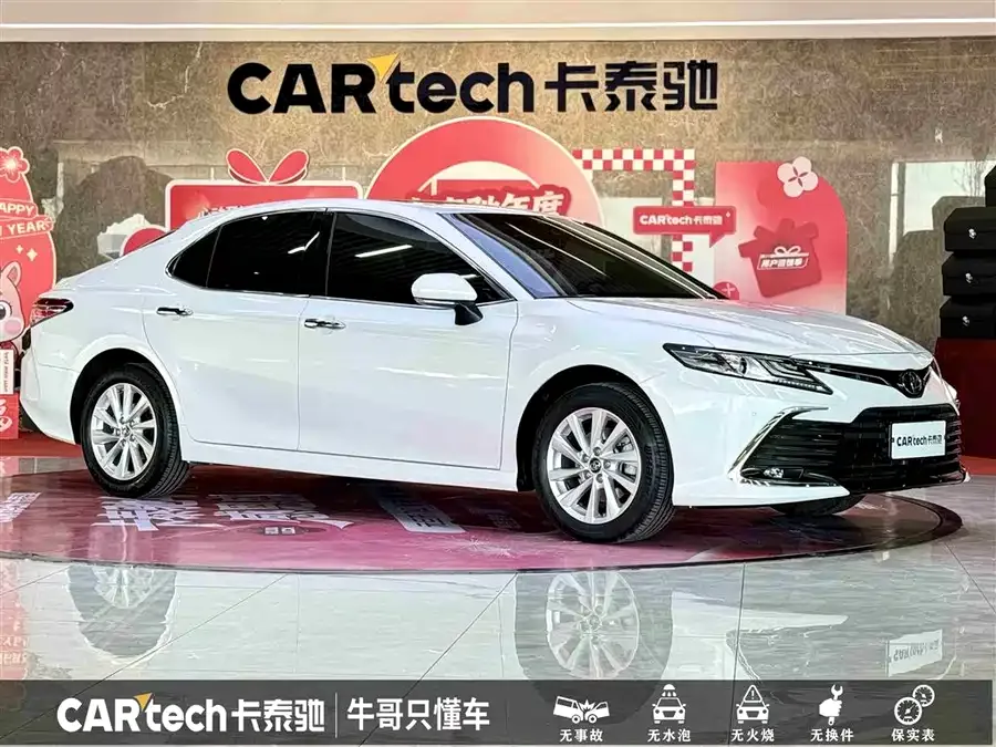 Toyota Camry Camry 2021 2.0G Deluxe Edition 2022 — миниатюра 3