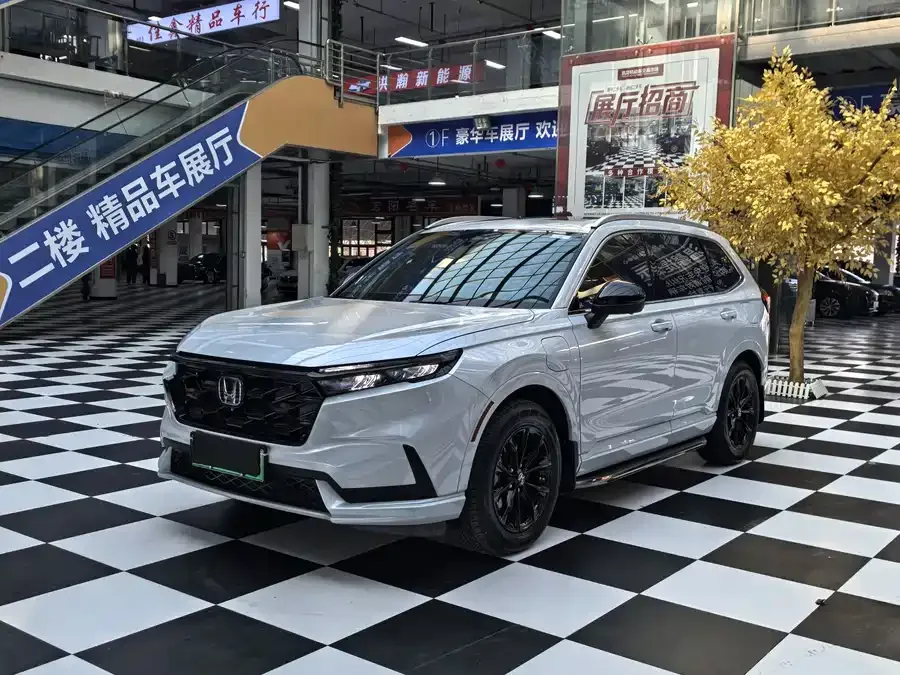 Honda CR-V New Energy 2023 2.0L e:PHEV Lingyue Edition 2023 — фото 1, купить с доставкой в Москву