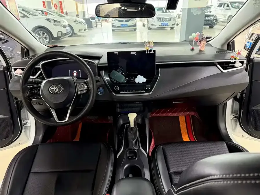 Toyota Levin Corolla 2023 Intelligent Electric Hybrid Dual Engine 1.8L Luxury Edition 2024 — миниатюра 2