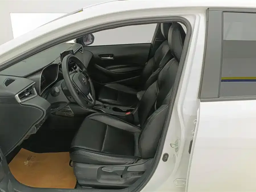 Toyota Levin Corolla 2023 Intelligent Electric Hybrid Dual Engine 1.8L Luxury Edition 2024 — миниатюра 3