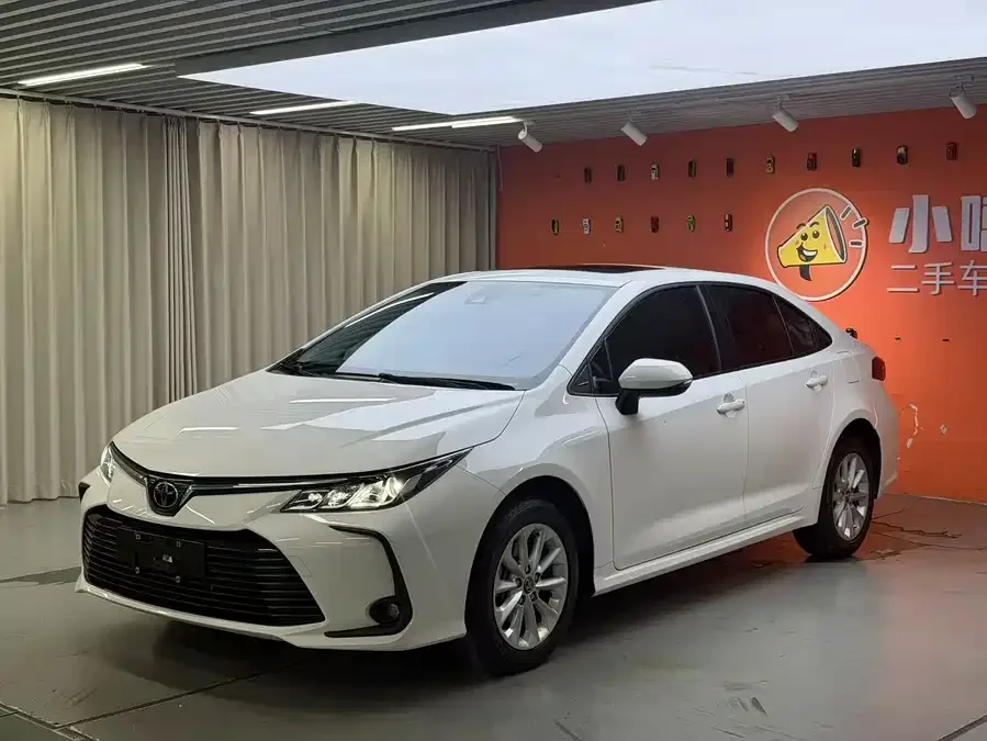 Toyota Corolla Corolla 2021 1.2T S-CVT Luxury Edition 2022 — фото 1, купить с доставкой в Москву