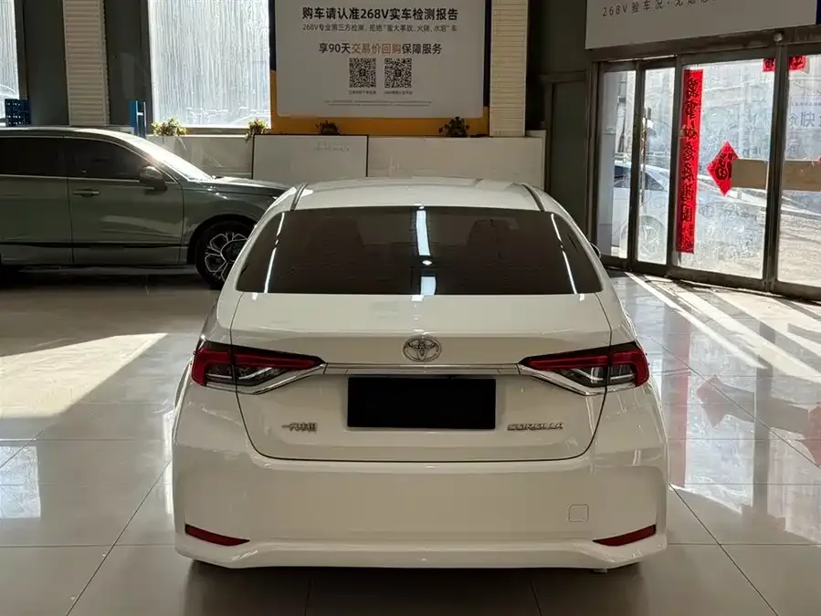 Toyota Corolla Corolla 2022 TNGA 1.5L CVT Pioneer Edition 2023 — миниатюра 2
