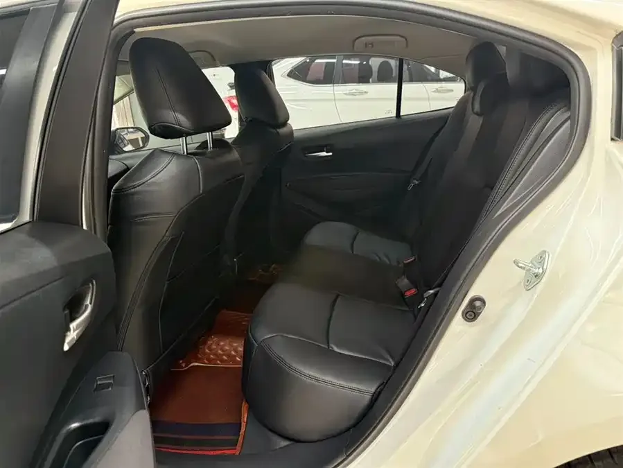 Toyota Corolla Corolla 2022 TNGA 1.5L CVT Pioneer Edition 2023 — миниатюра 5