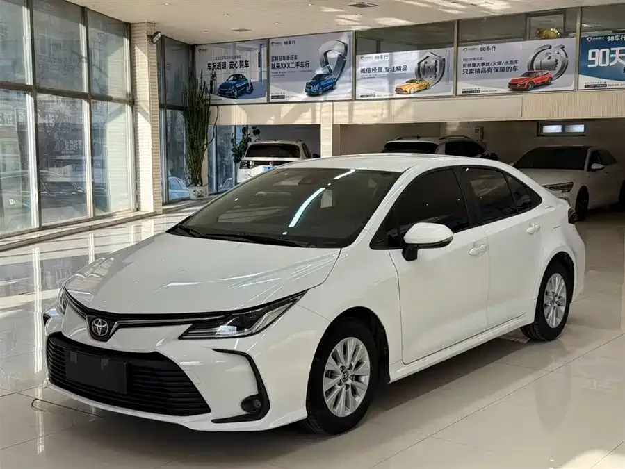 Toyota Corolla Corolla 2022 TNGA 1.5L CVT Pioneer Edition 2023 — фото 1, купить с доставкой в Москву