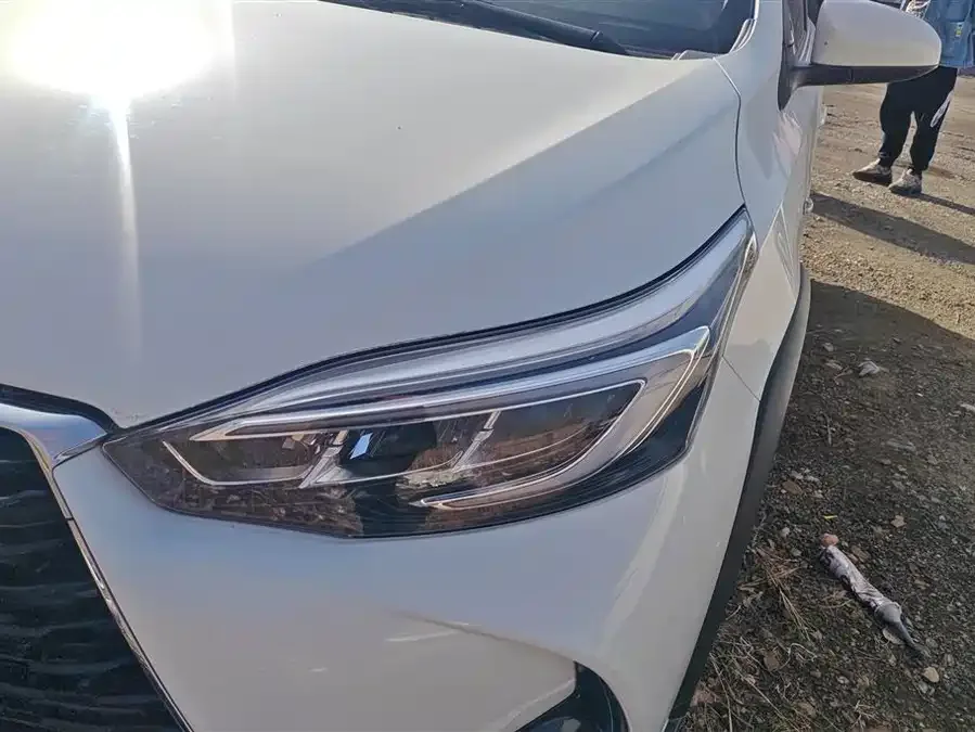 Toyota YARiS L YARiS L 2022 YARiS X 1.5L CVT Leading PLUS Edition 2023 — миниатюра 5