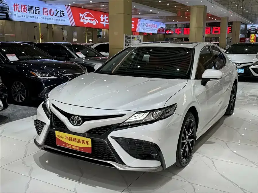 Toyota Camry Camry 2021 2.0S Advanced Edition 2022 — фото 1, купить с доставкой в Москву