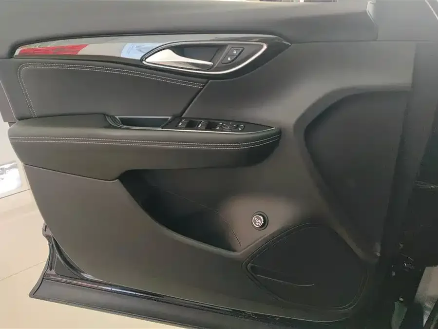 Buick Envision Plus Envision Plus 2021 Envision Plus 652T Five-seat Luxury Model 2022 — миниатюра 4