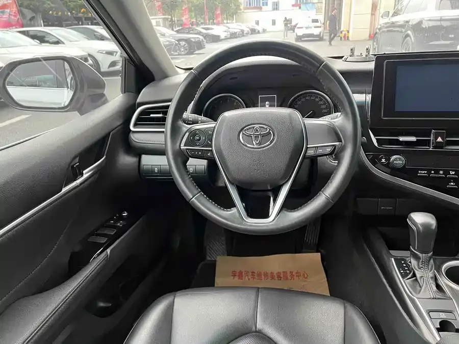 Toyota Camry Camry 2022 2.0GVP Leading Edition 2023 — миниатюра 3