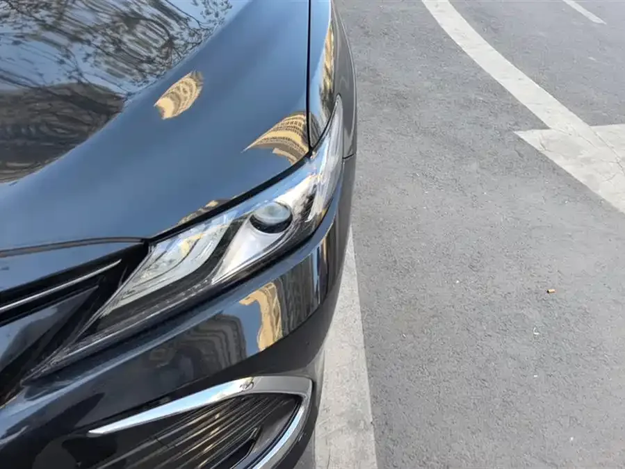 Toyota Camry Camry 2021 2.0G Deluxe Edition 2022 — миниатюра 2