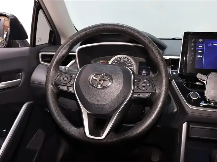 Toyota Frontlander Fenglanda 2022 2.0L CVT Luxury Edition 2023 — миниатюра 4