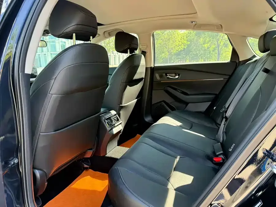 Honda Accord New Energy Accord New Energy 2023 2.0L e:PHEV Premium Edition 2024 — миниатюра 2