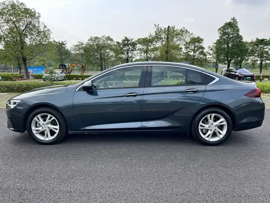 Buick Regal Regal 2021 552T Elite 2022 — миниатюра 2