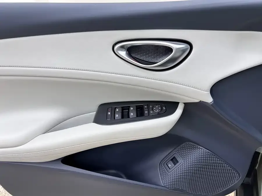 BYD seal 06GT Seal 06GT 2025 Smart Driving Edition 605 Hot Wave Edition 2025 — миниатюра 5