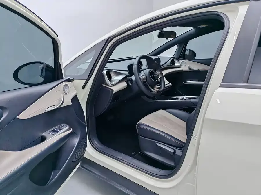 BYD Dolphin Dolphin 2025 420KM Vitality Edition 2025 — миниатюра 2
