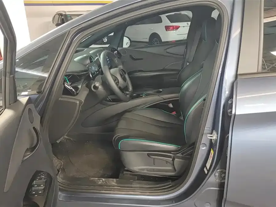 BYD Dolphin Dolphin 2025 420KM Vitality Edition 2024 — миниатюра 3