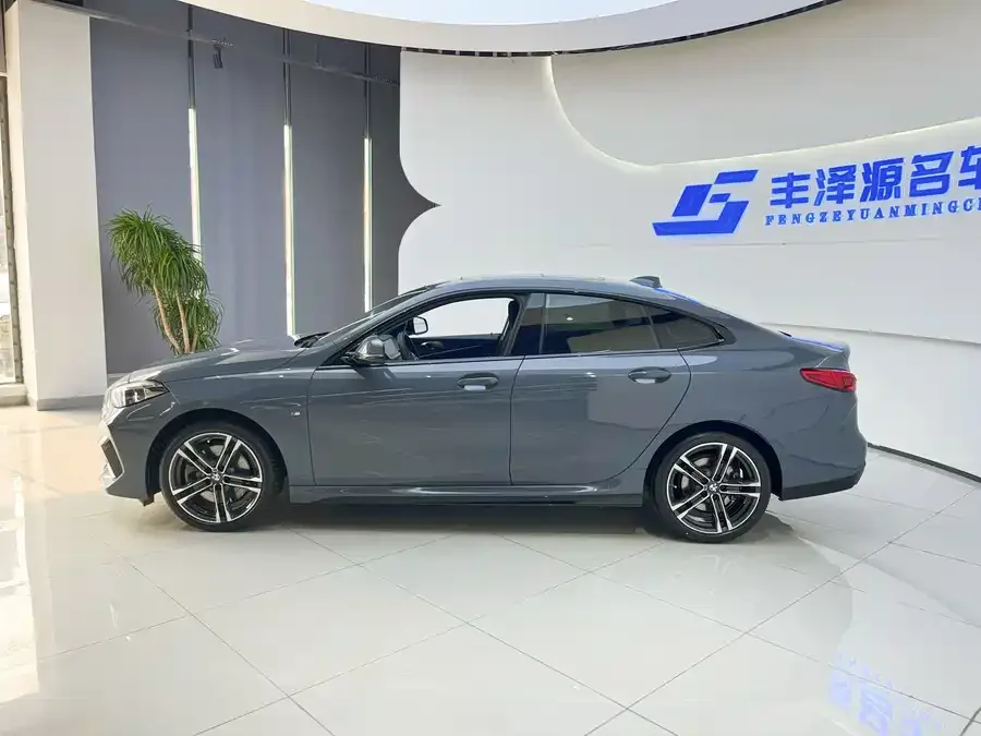 BMW 2 Series BMW 2 Series (Imported) 2021 225i 4-Door Coupe M Sport Night Edition 2022 — миниатюра 3