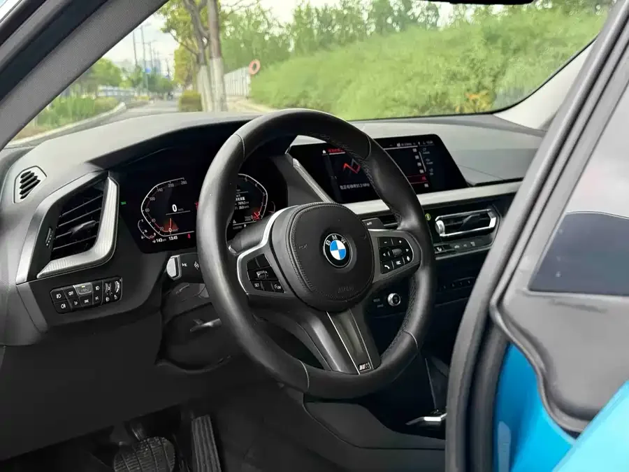 BMW 2 Series BMW 2 Series (Imported) 2021 225i Four-Door Coupe M Sport Package 2022 — миниатюра 4