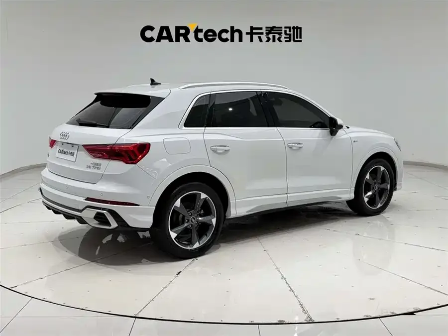 Audi Q3 2024 35 TFSI Fashion Dynamic Edition 2023 — миниатюра 5