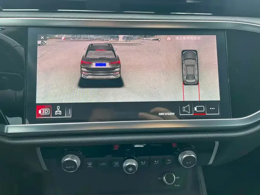 Audi Q3 2022 35 TFSI aggressive and dynamic model 2022 — миниатюра 5