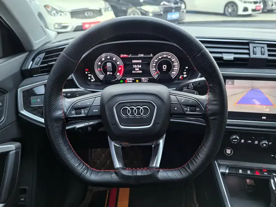 Audi Q3 2022 35 TFSI Fashionable and Dynamic 2022 — миниатюра 5