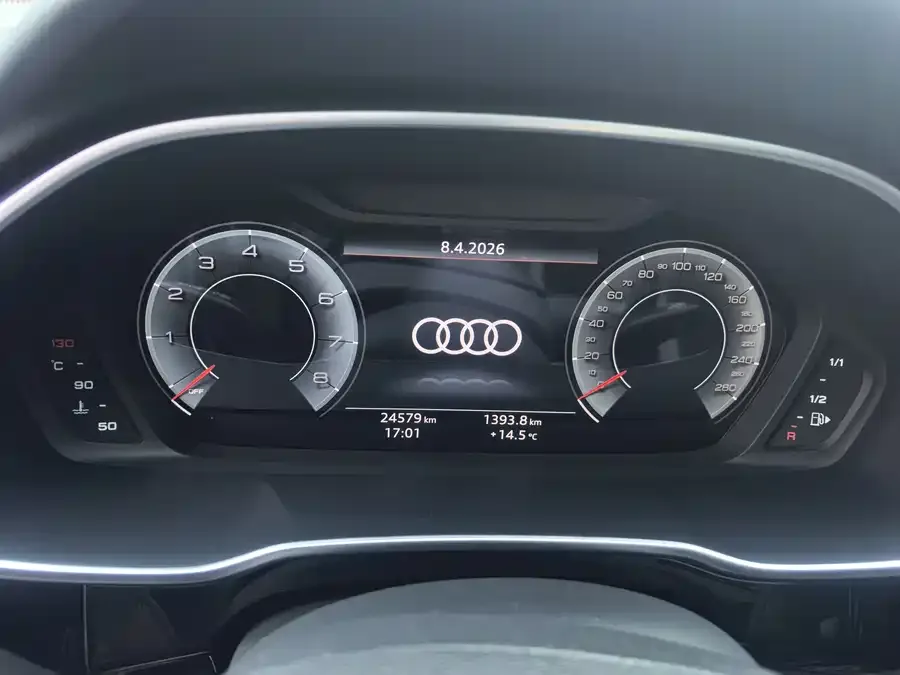 Audi Q3 2022 35 TFSI Fashionable and Dynamic 2022 — миниатюра 4