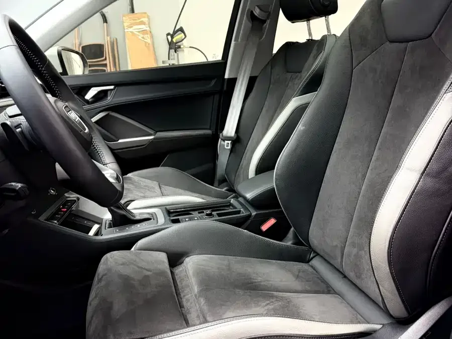 Audi Q3 2022 35 TFSI Fashionable and Dynamic 2022 — миниатюра 5
