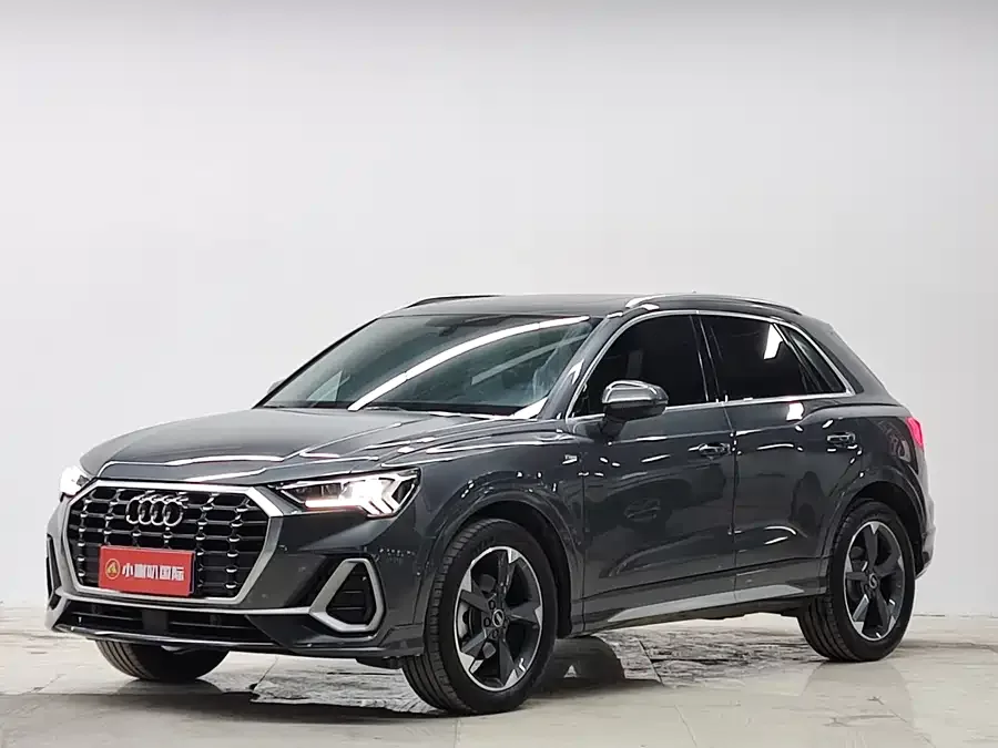 Audi Q3 2022 35 TFSI Fashionable and Dynamic 2022 — фото 1, купить с доставкой в Москву