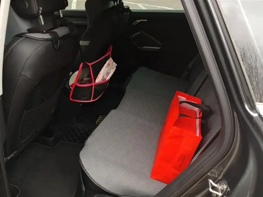 Audi Q3 2022 35 TFSI Fashionable and Dynamic 2022 — миниатюра 5