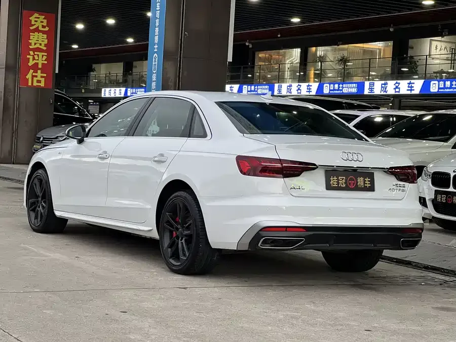Audi a4 l 2022 40 TFSI Fashion Dynamic Edition 2022 — миниатюра 2