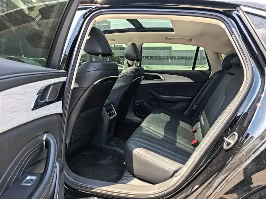 Hongqi H5 Hongqi H5 2025 2.0T Automatic Flagship Edition 2025 — миниатюра 5