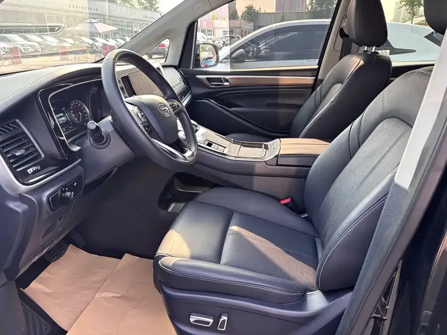 GAC Trumpchi M8 Trumpchi M8 2023 Lingxiu Series 390T Exclusive Edition 2023 — миниатюра 3
