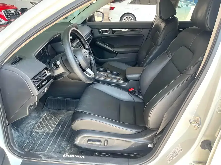 Honda Integra Stylish 2023 240TURBO CVT Deluxe Edition 2024 — миниатюра 2