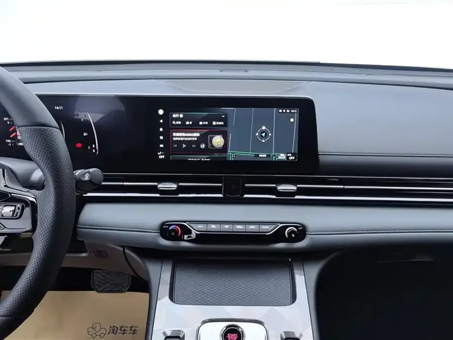 GAC Trumpchi Shadow Leopard Shadow Leopard 2024 270T DCT Shadow Leopard S Edition 2025 — миниатюра 4