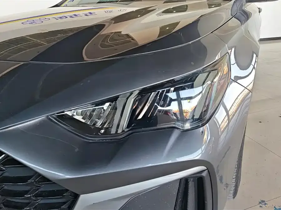 GAC Trumpchi Shadow Leopard Shadow Leopard 2023 Shadow Leopard H High Energy Hybrid Edition 2024 — миниатюра 2