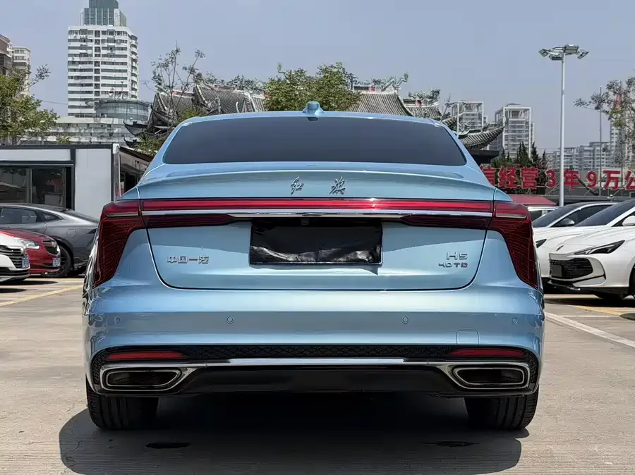 Hongqi H5 Hongqi H5 2023 2.0T Automatic Intelligent Connection Flagship Edition 2023 — миниатюра 2