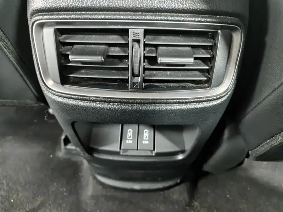 Honda Haoying New Energy Haoying New Energy 2022 e:PHEV Premium Edition 2023 — миниатюра 5
