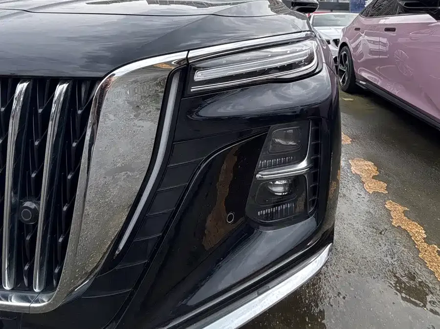 Hongqi H5 Hongqi H5 2023 2.0T Automatic Intelligent Connected Flag Edition 2022 — миниатюра 2