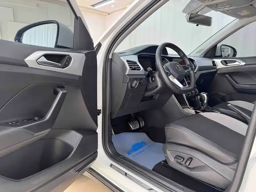 Volkswagen Tacqua Tanying 2021 280TSI DSG R-Line Intelligent Connected Edition 2023 — миниатюра 4