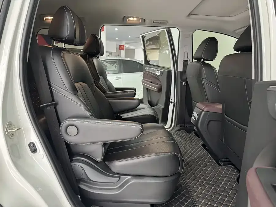 GAC Trumpchi M6 Trumpchi M6 2023 PRO 270T DCT Luxury Edition 2023 — миниатюра 4