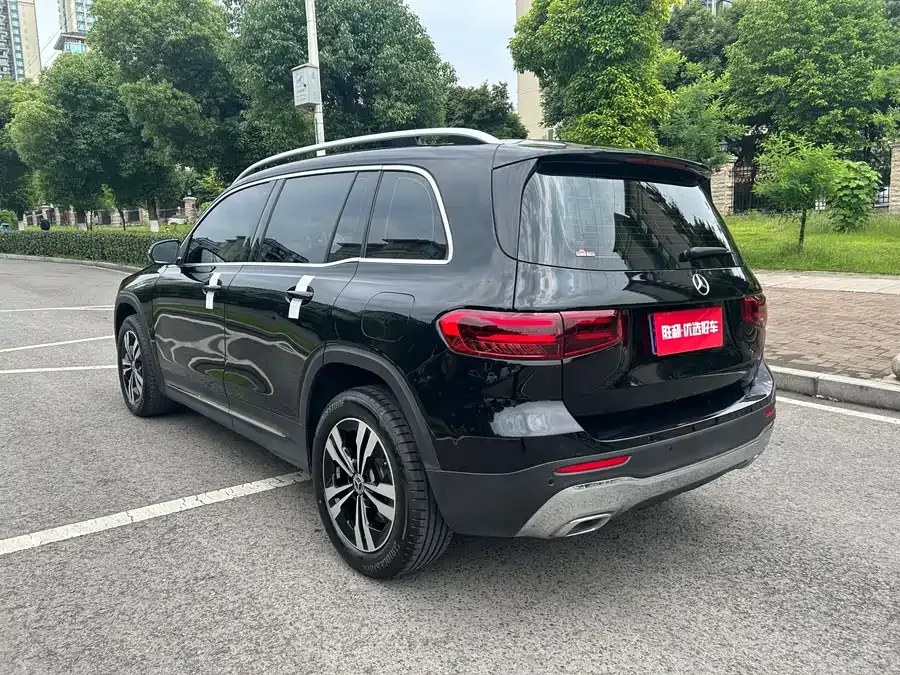 Mercedes-Benz GLB-Class Mercedes-Benz GLB 2024 GLB 200 Fashion Model 2023 — миниатюра 2